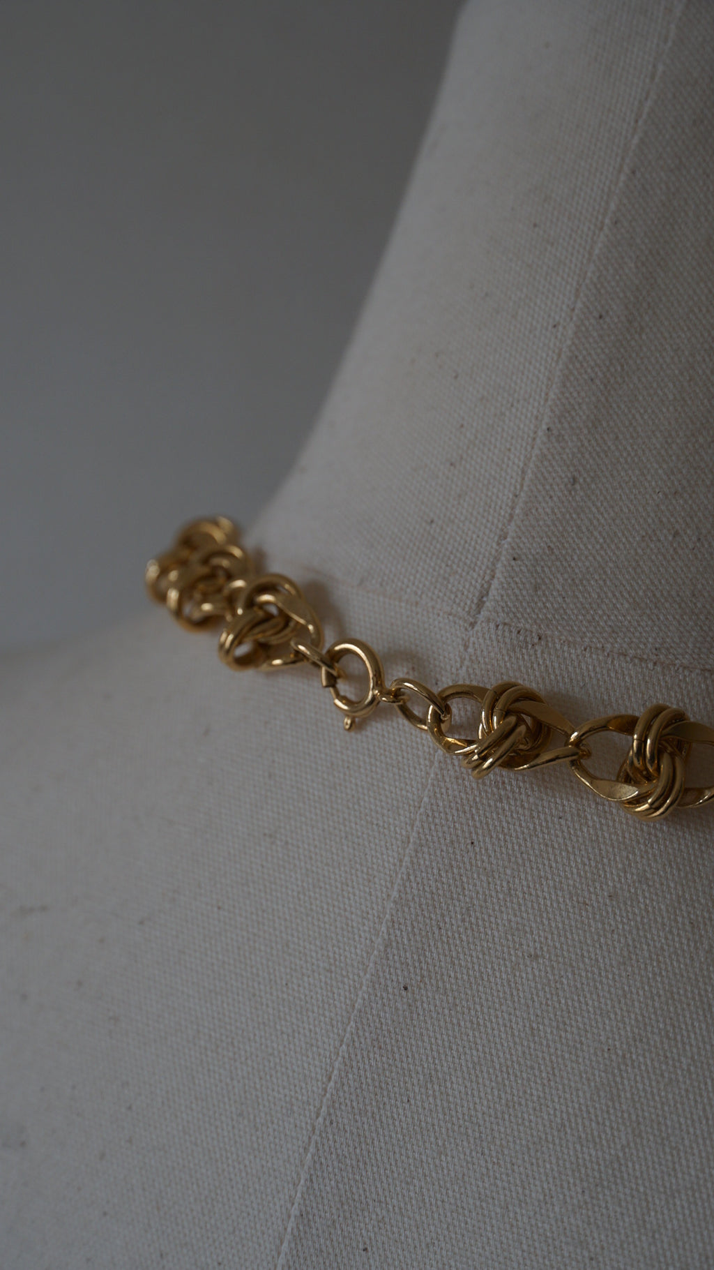 1970’s Chunky Knotted Chain Necklace