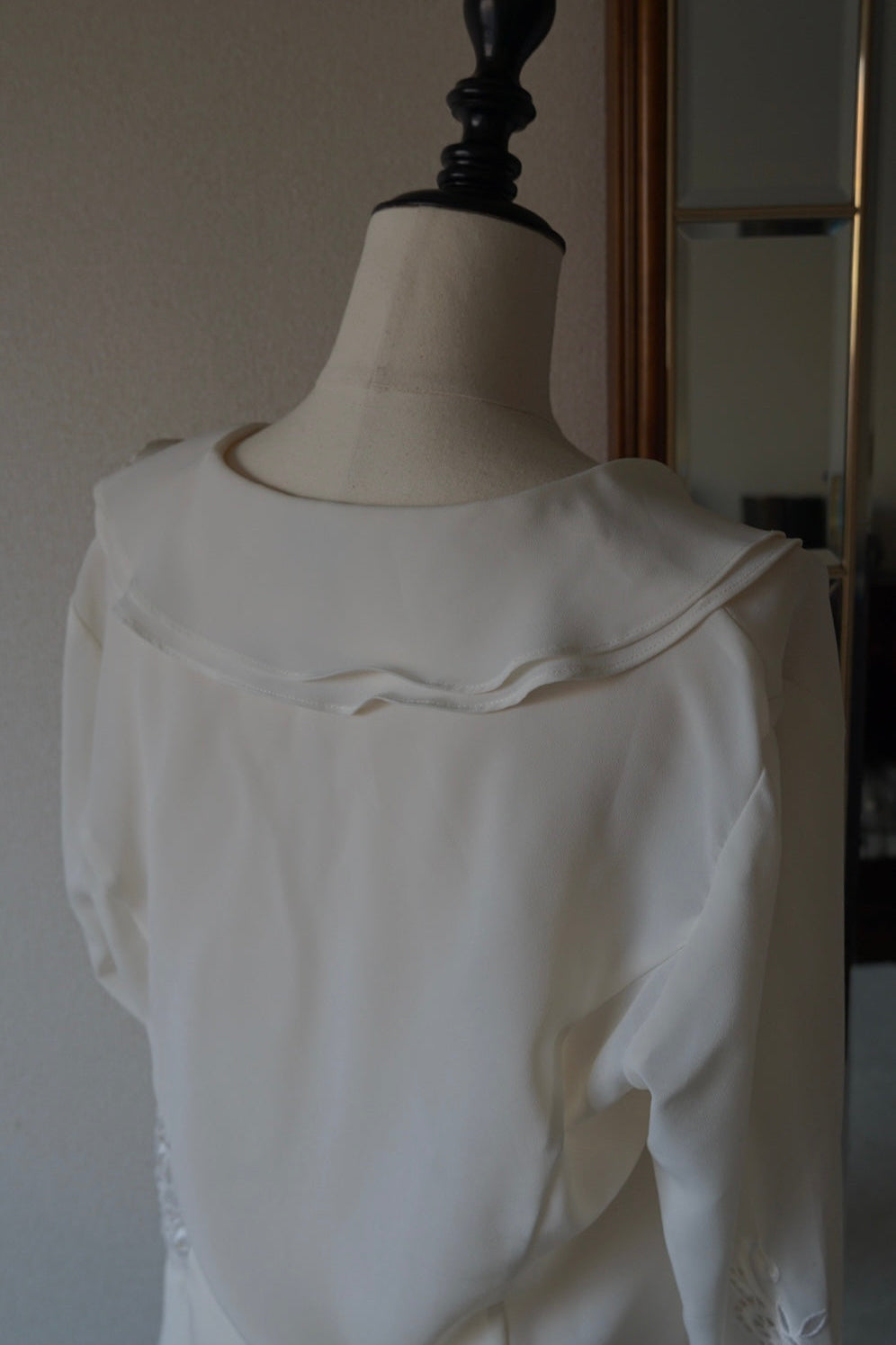 Vintage Frills×Embroidery Blouse