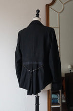 Vintage Ruffle Collar Tailored Jacket
