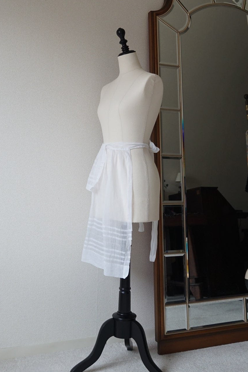 Antique White Cotton Apron