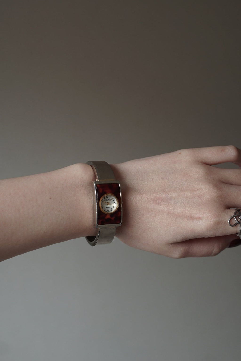Vintage Mother-of-pearl Bangle Quartz Watch