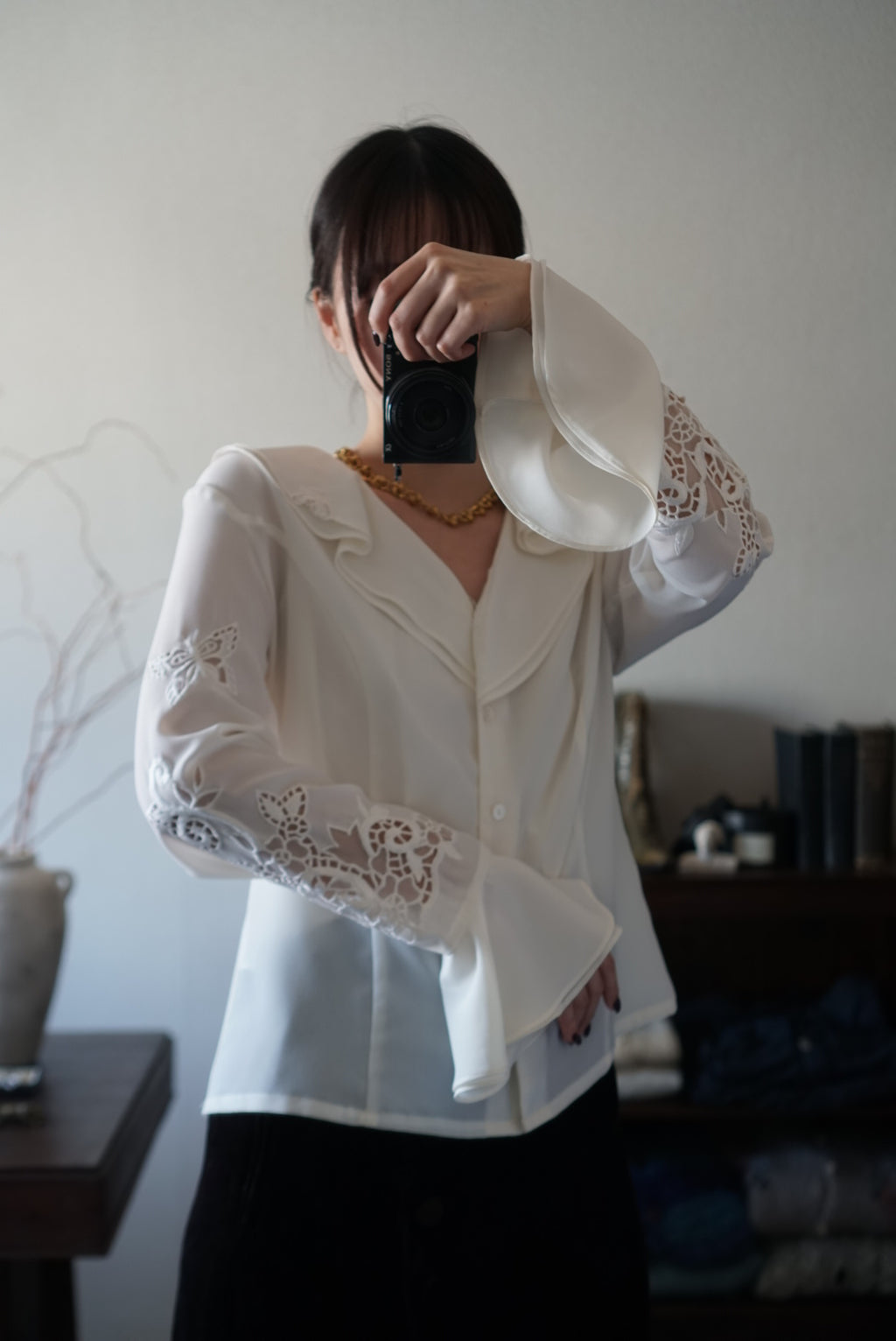 Vintage Frills×Embroidery Blouse