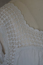 1920's Linnen Crochet Lace Nighty