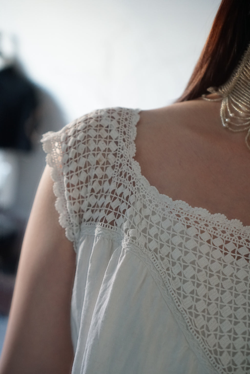 1920's Linnen Crochet Lace Nighty