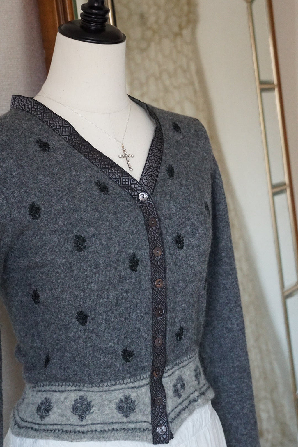 Vintage Flower Gray Cardigan