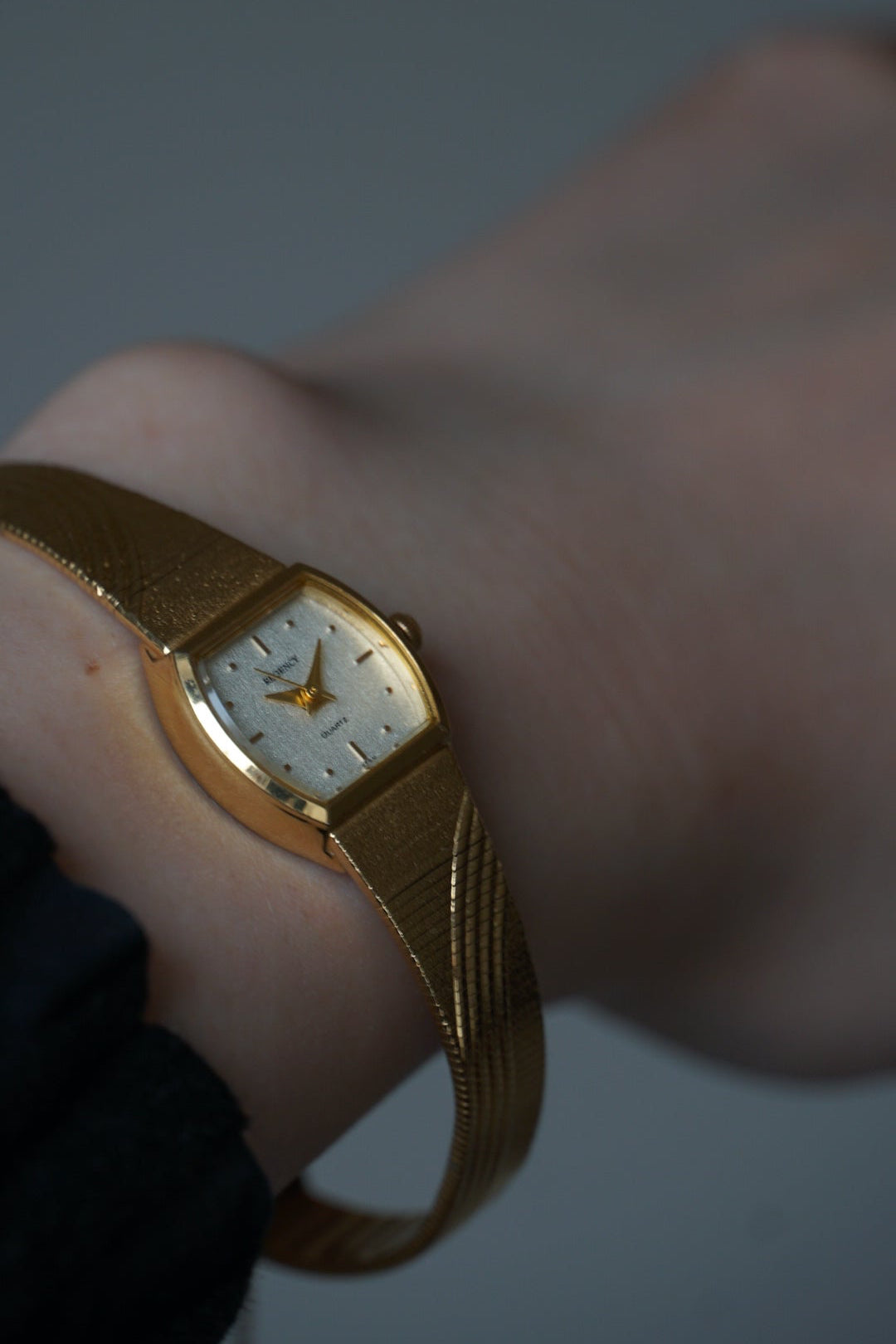 Vintage Quartz Gold Watch