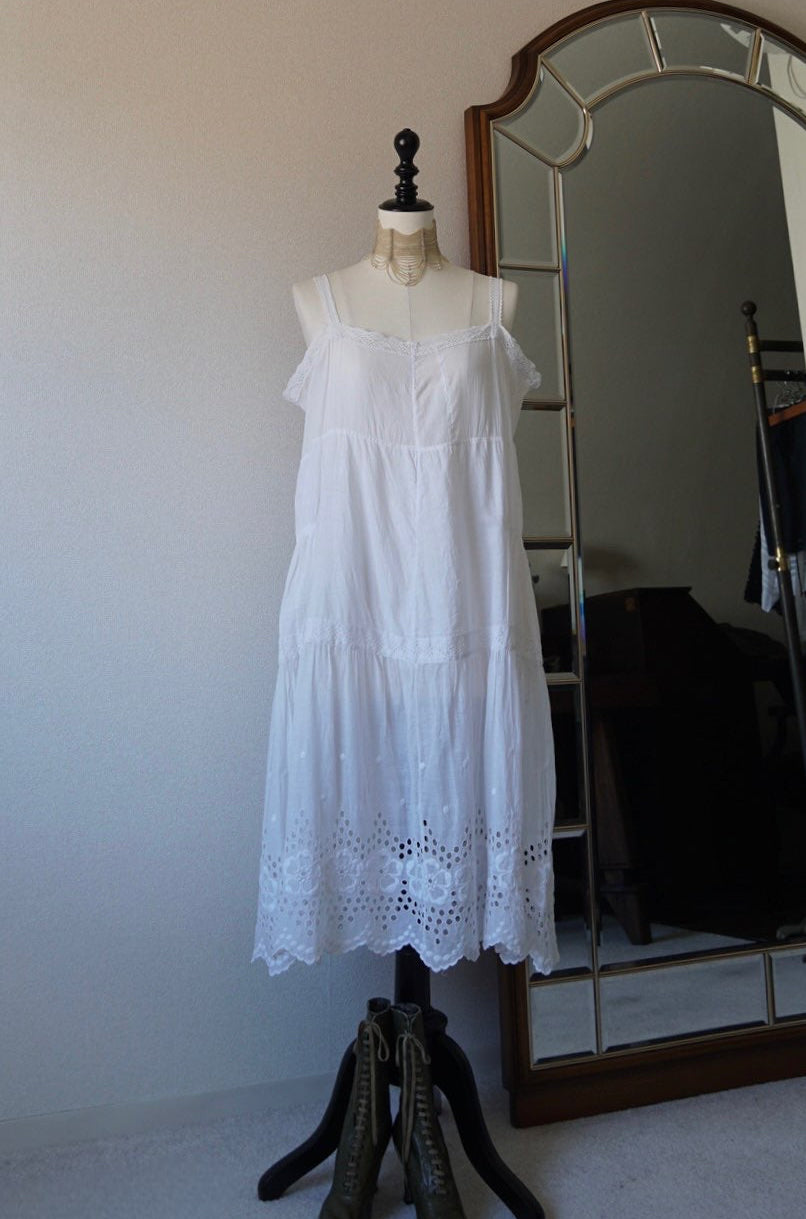 1910's Lace and Embroidery Nighty