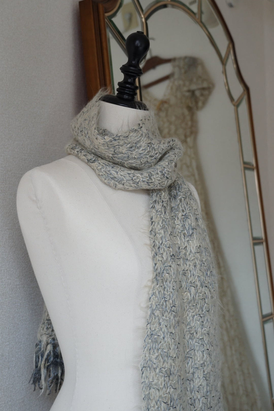 1960's Blue Mohair Tight Scarf