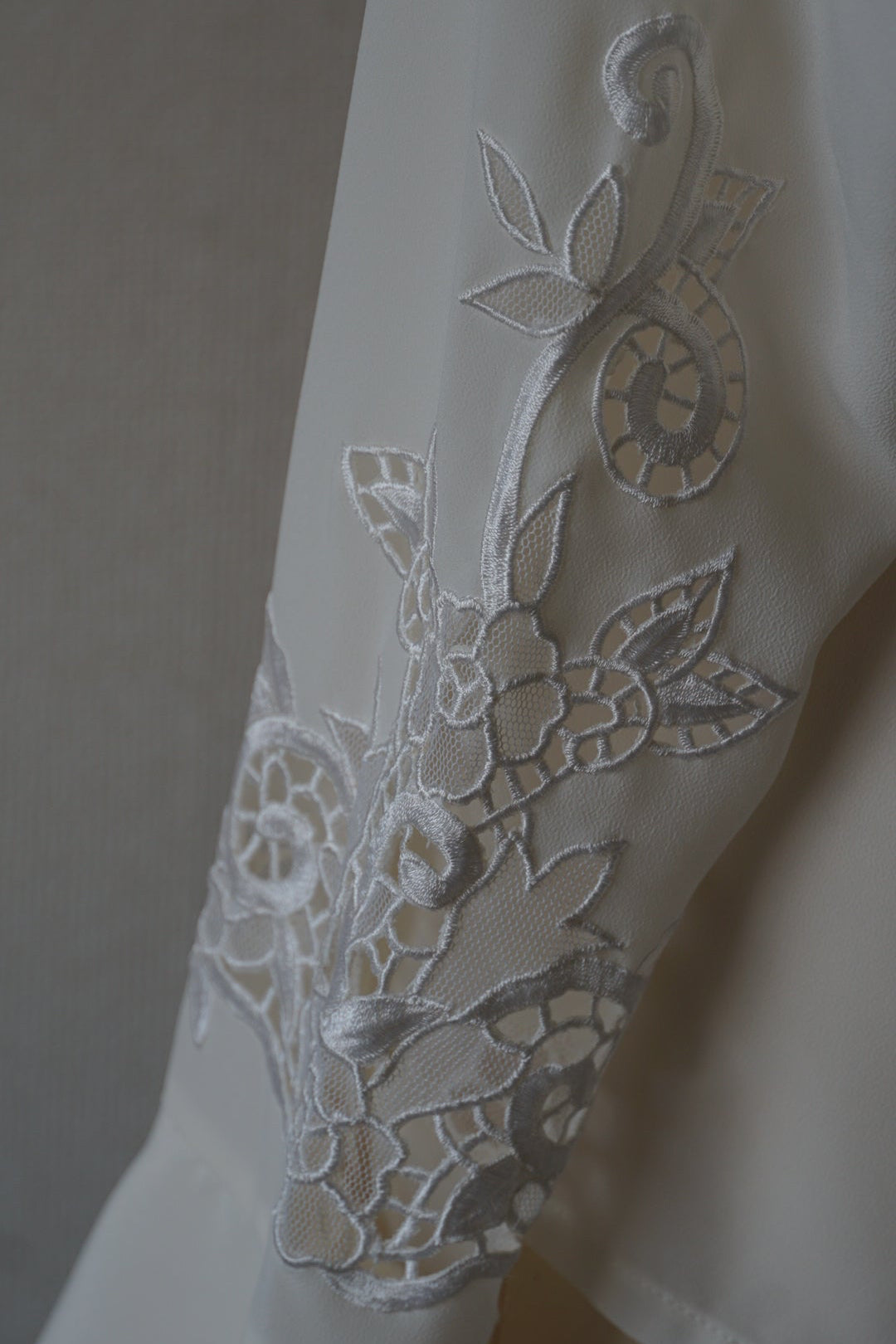 Vintage Frills×Embroidery Blouse