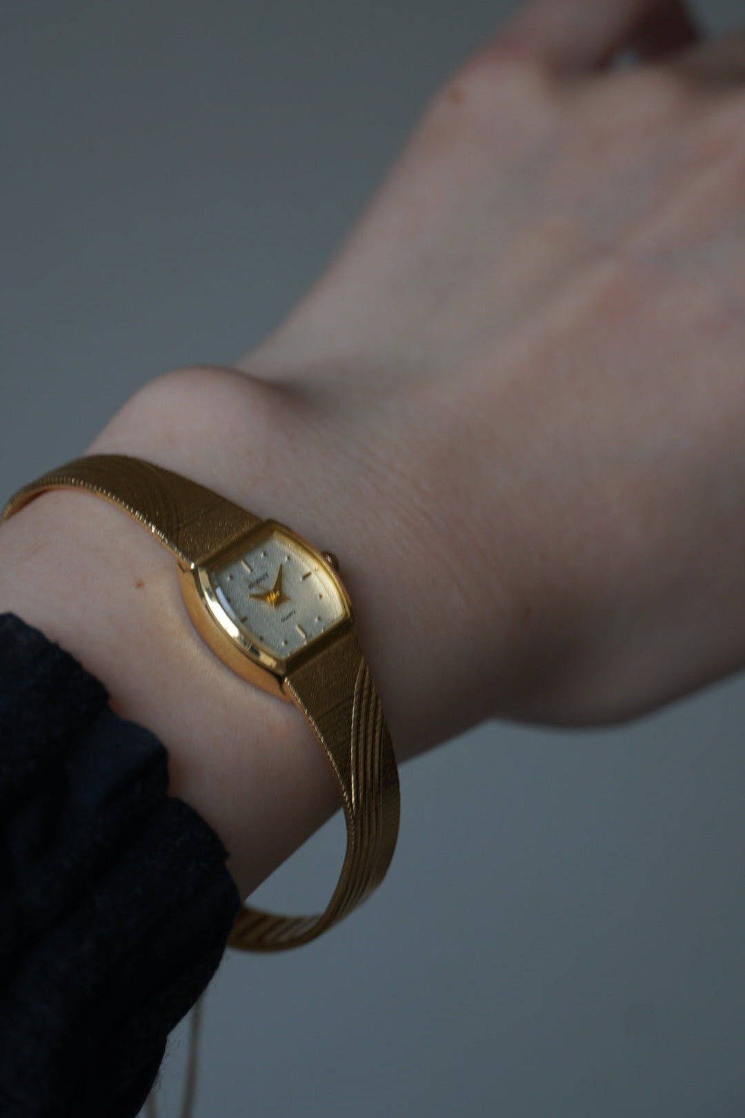 Vintage Quartz Gold Watch