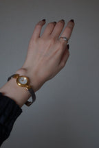 Vintage Quartz Round Gold Watch