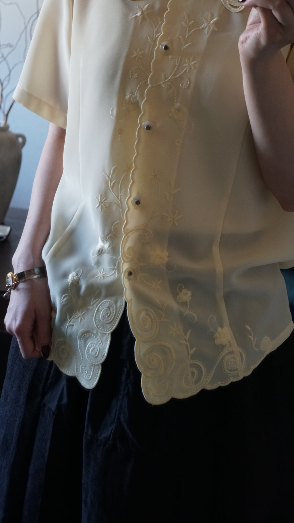 Vintage Flower Embroidery Blouse
