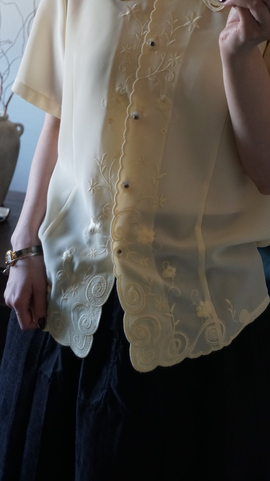 Vintage Flower Embroidery Blouse