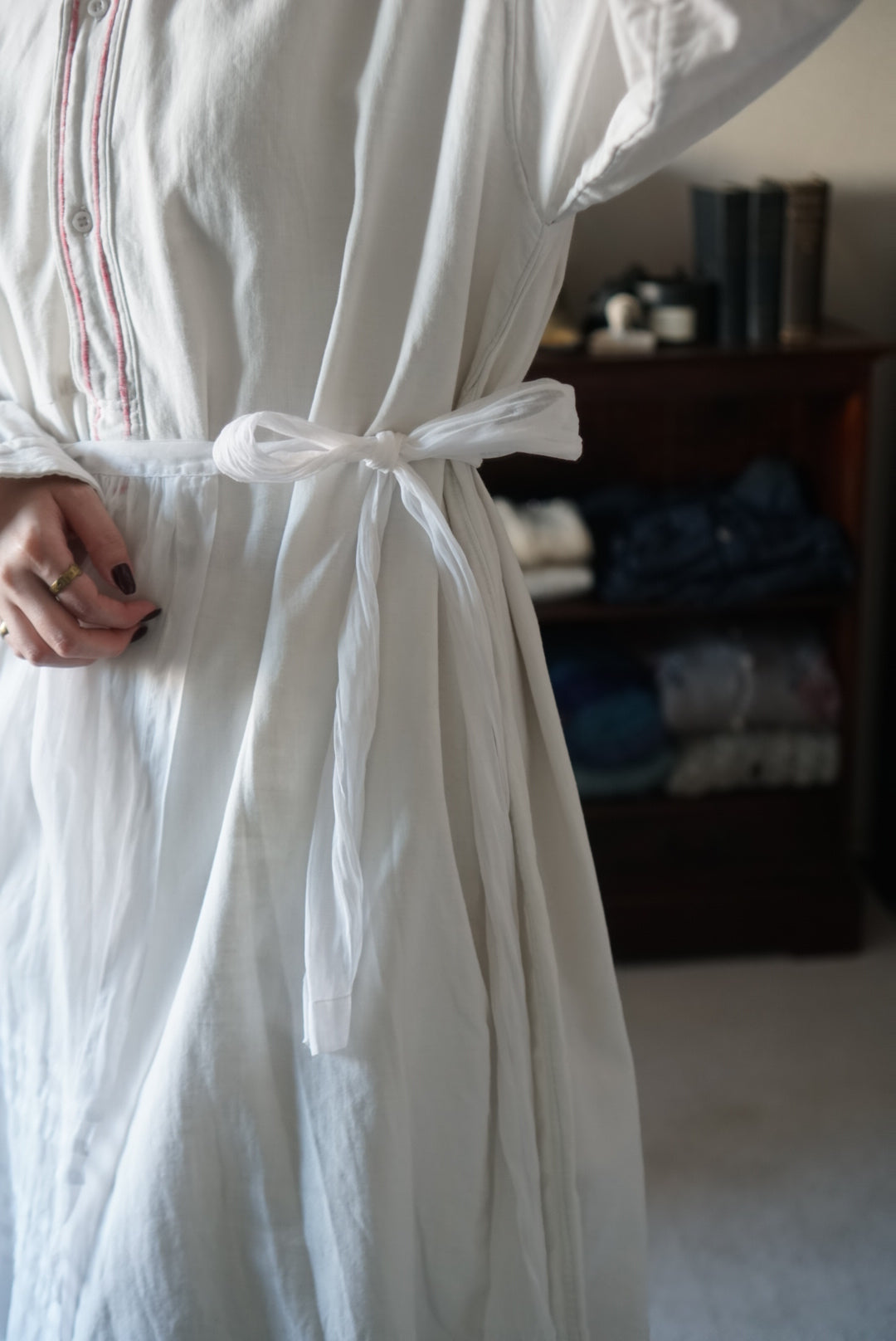 Antique White Cotton Apron