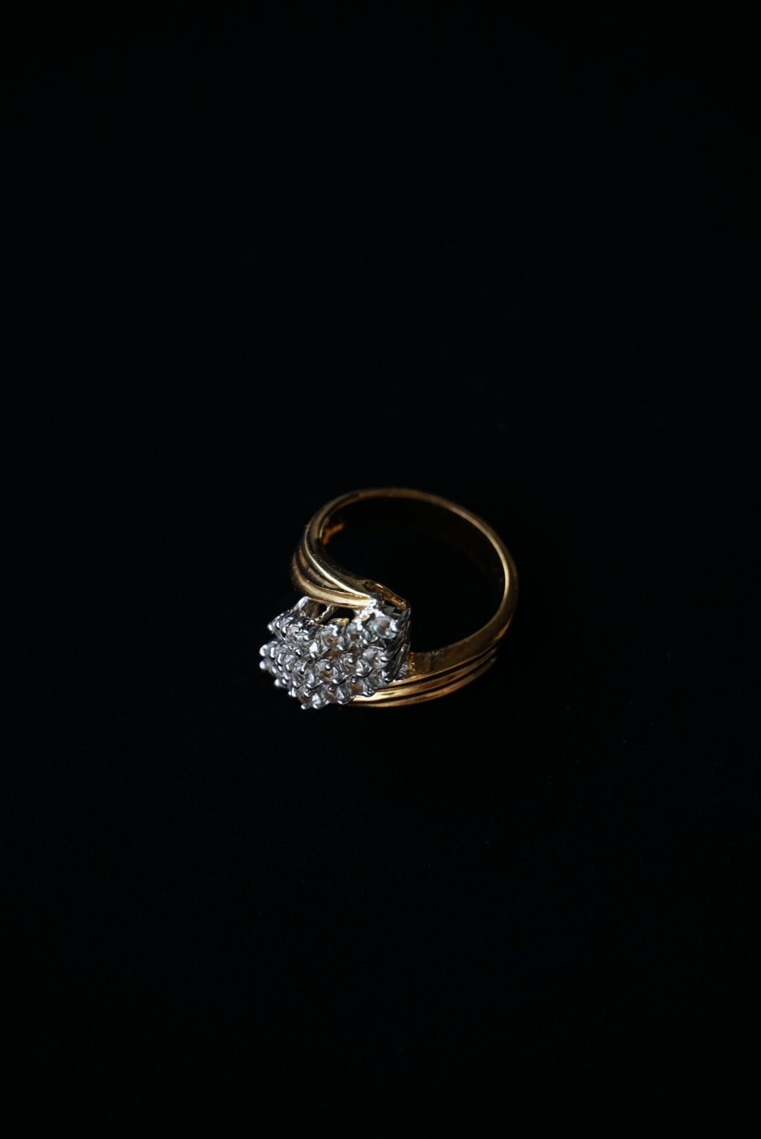 Vintage Falling Star Cut Glass Ring