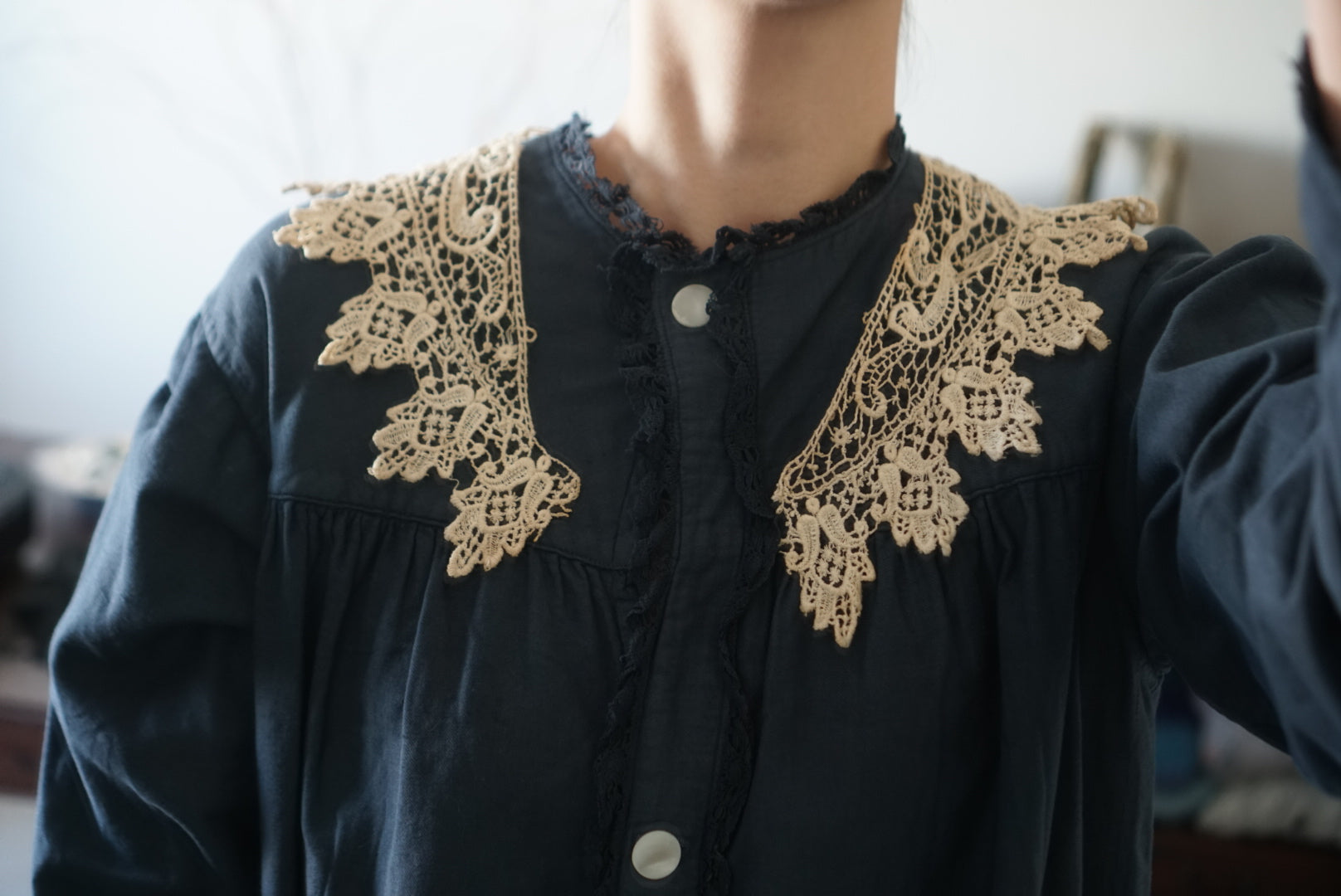 Victorian Floral Lace Collar