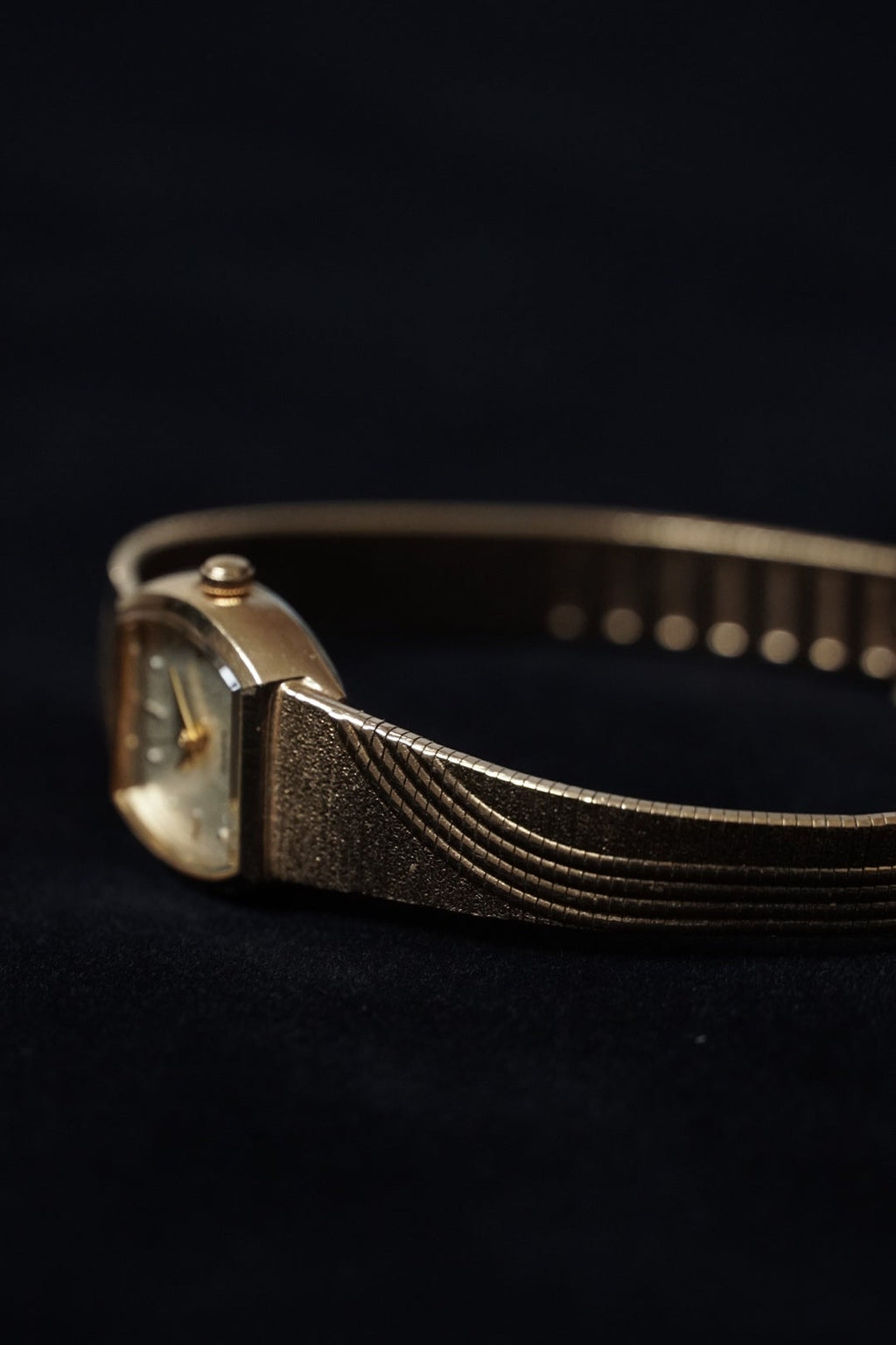 Vintage Quartz Gold Watch