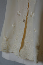 Vintage Flower Embroidery Blouse