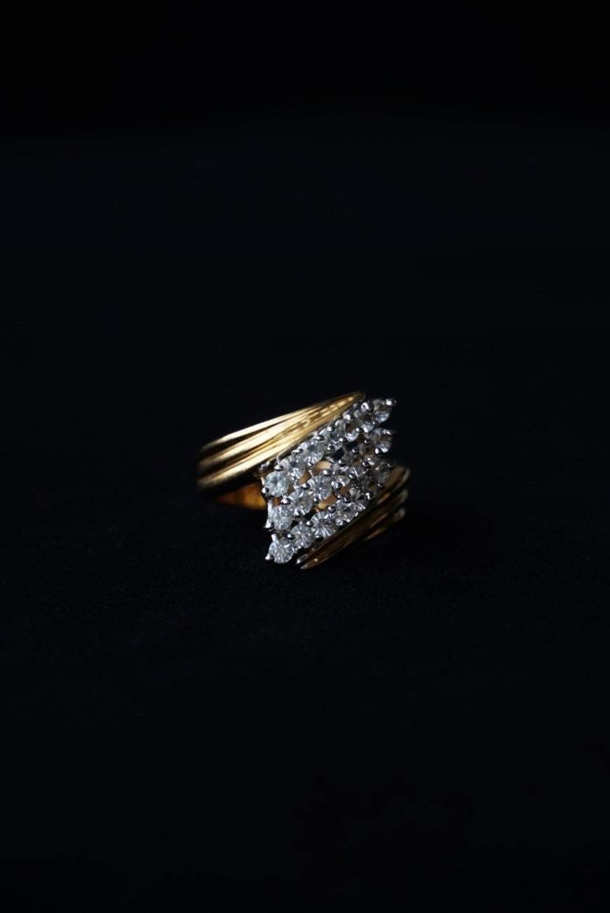 Vintage Falling Star Cut Glass Ring