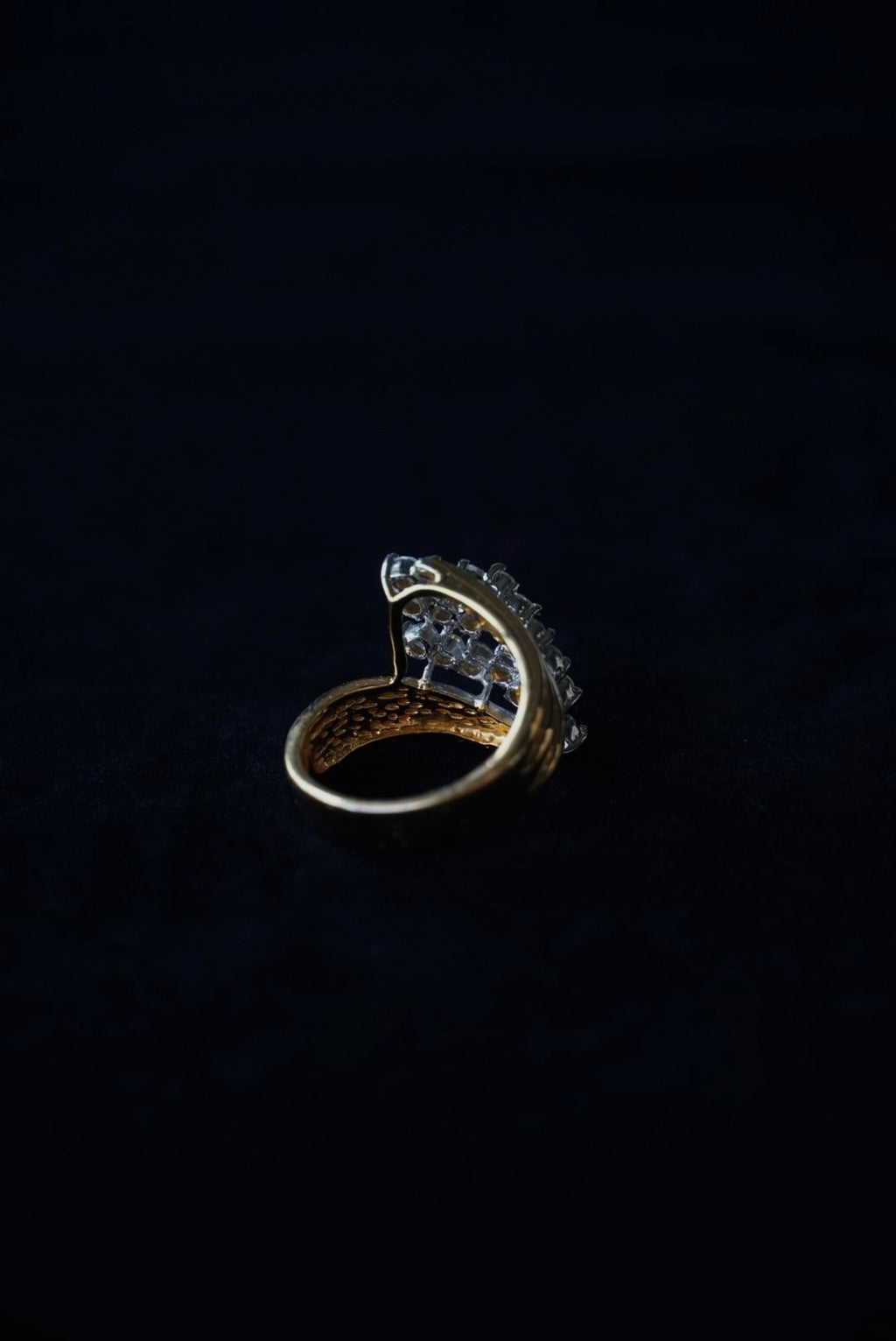 Vintage Falling Star Cut Glass Ring