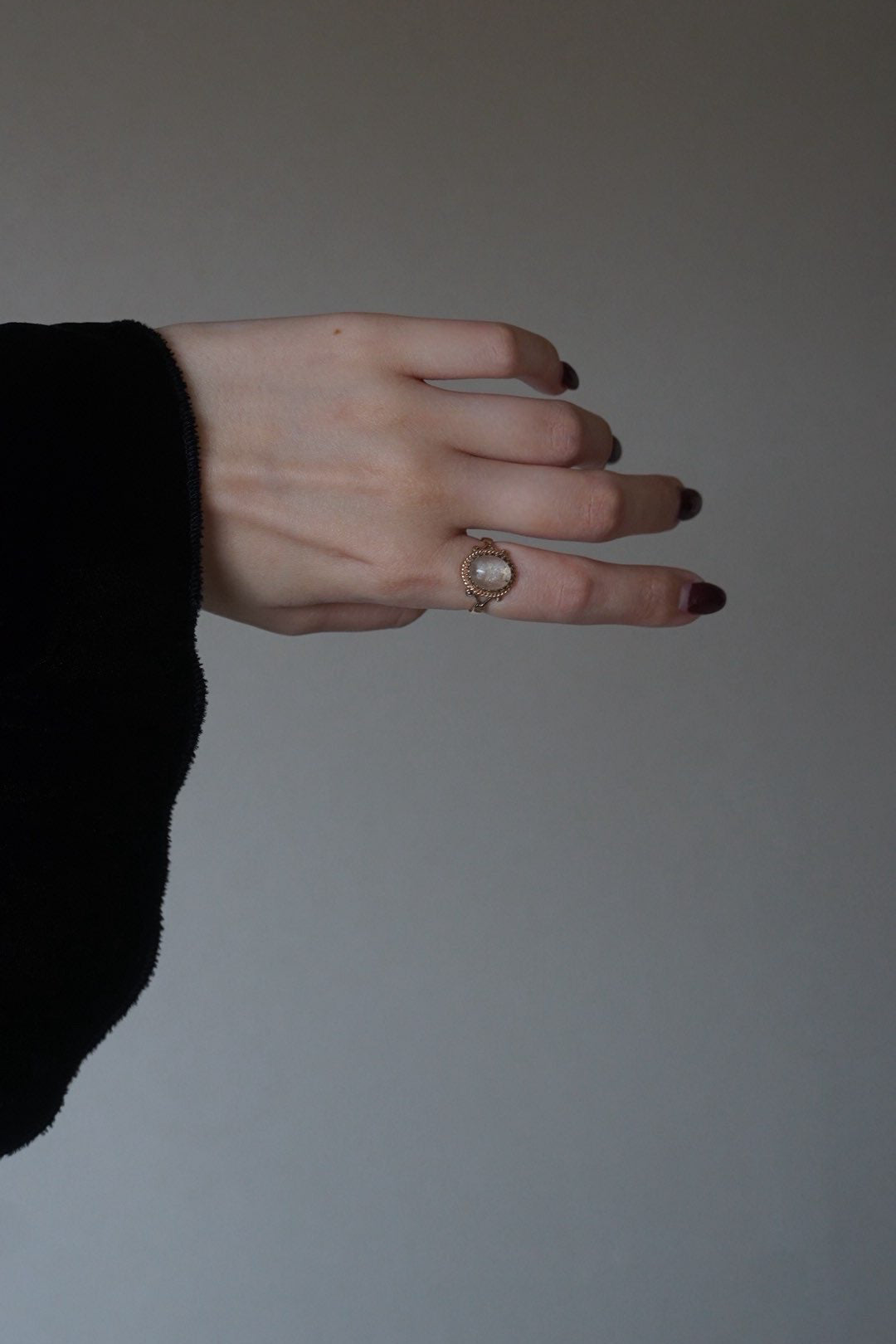 1910's 9ct Moon Stone Ring
