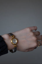 Vintage Quartz Round Gold Watch