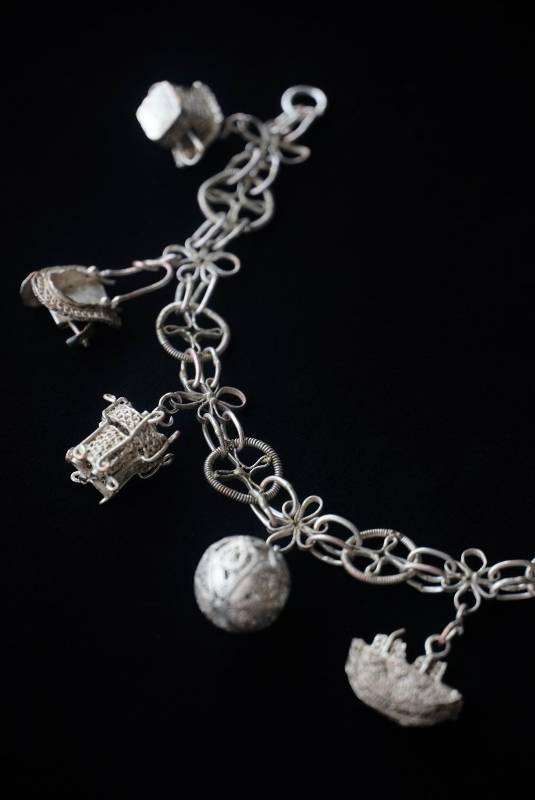 Vintage 800silver Bracelet with Filigree Charm