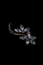 Vintage Clear Paste Glass Flower Brooch