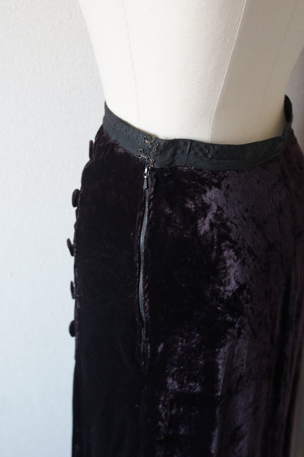 1900's Silk Velvet Tight Skirt
