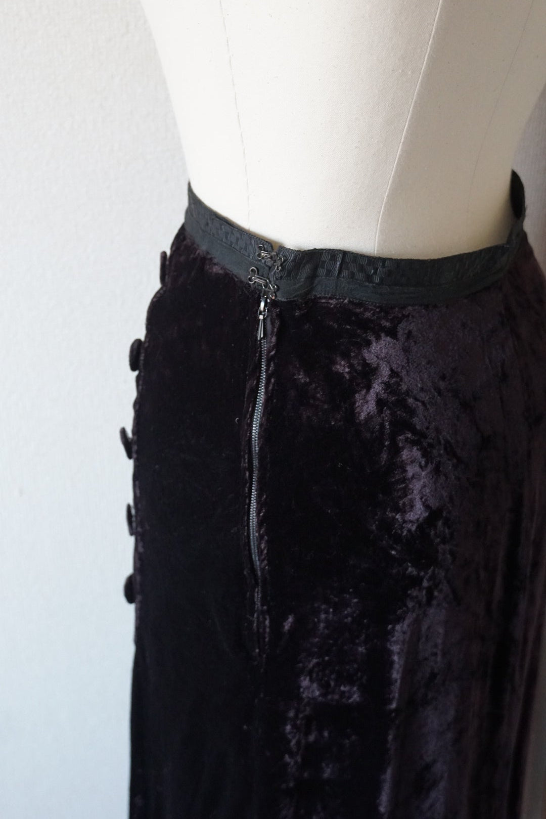 1900's Silk Velvet Tight Skirt