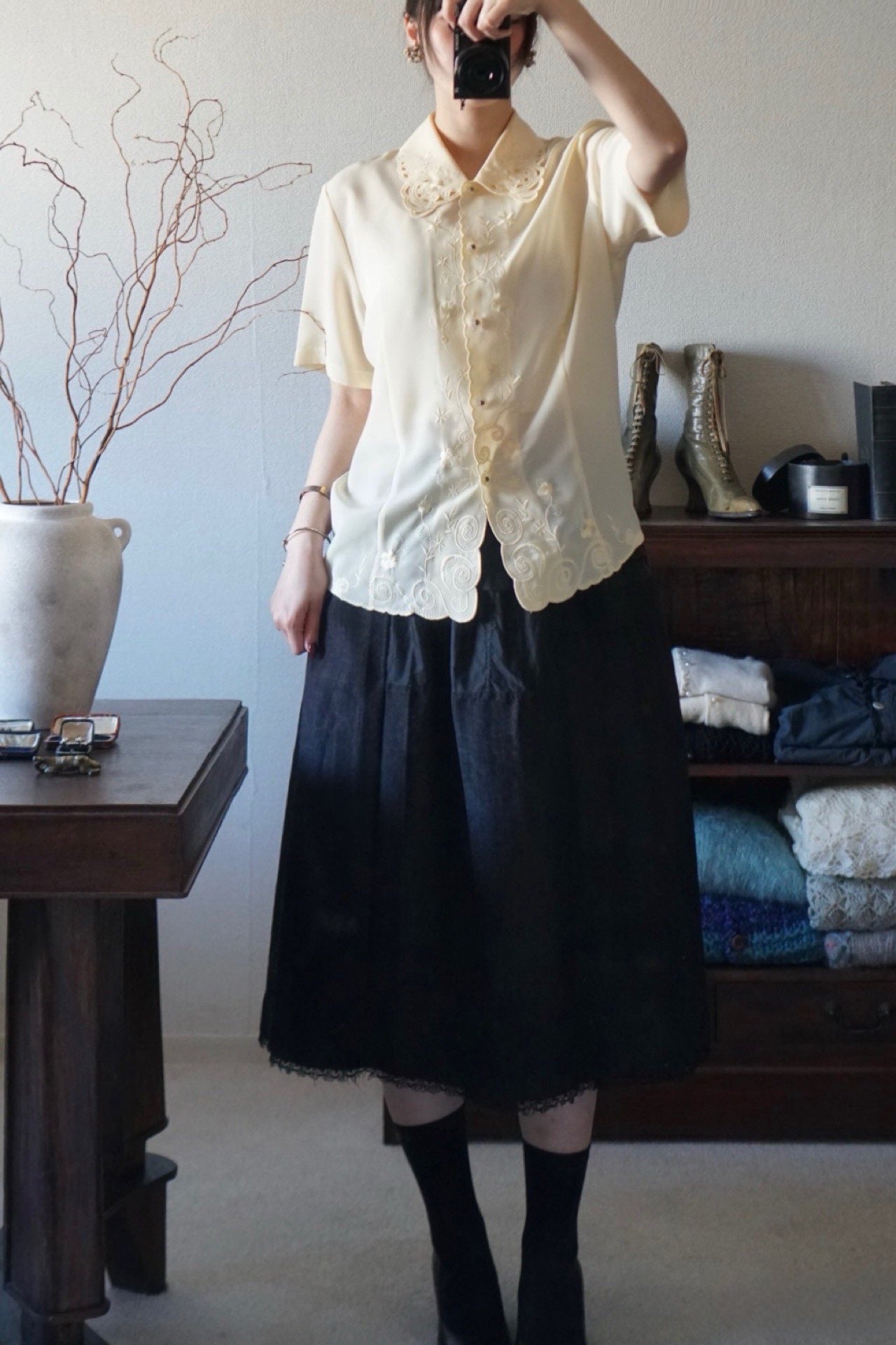 Vintage Flower Embroidery Blouse