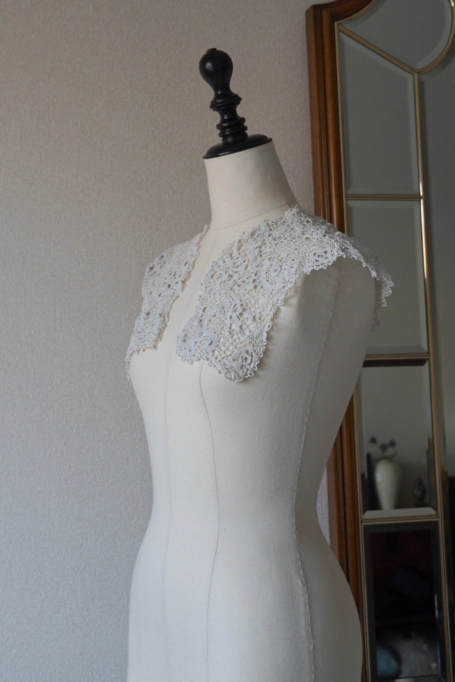 1890-1900's Handmade Irish Lace Collar