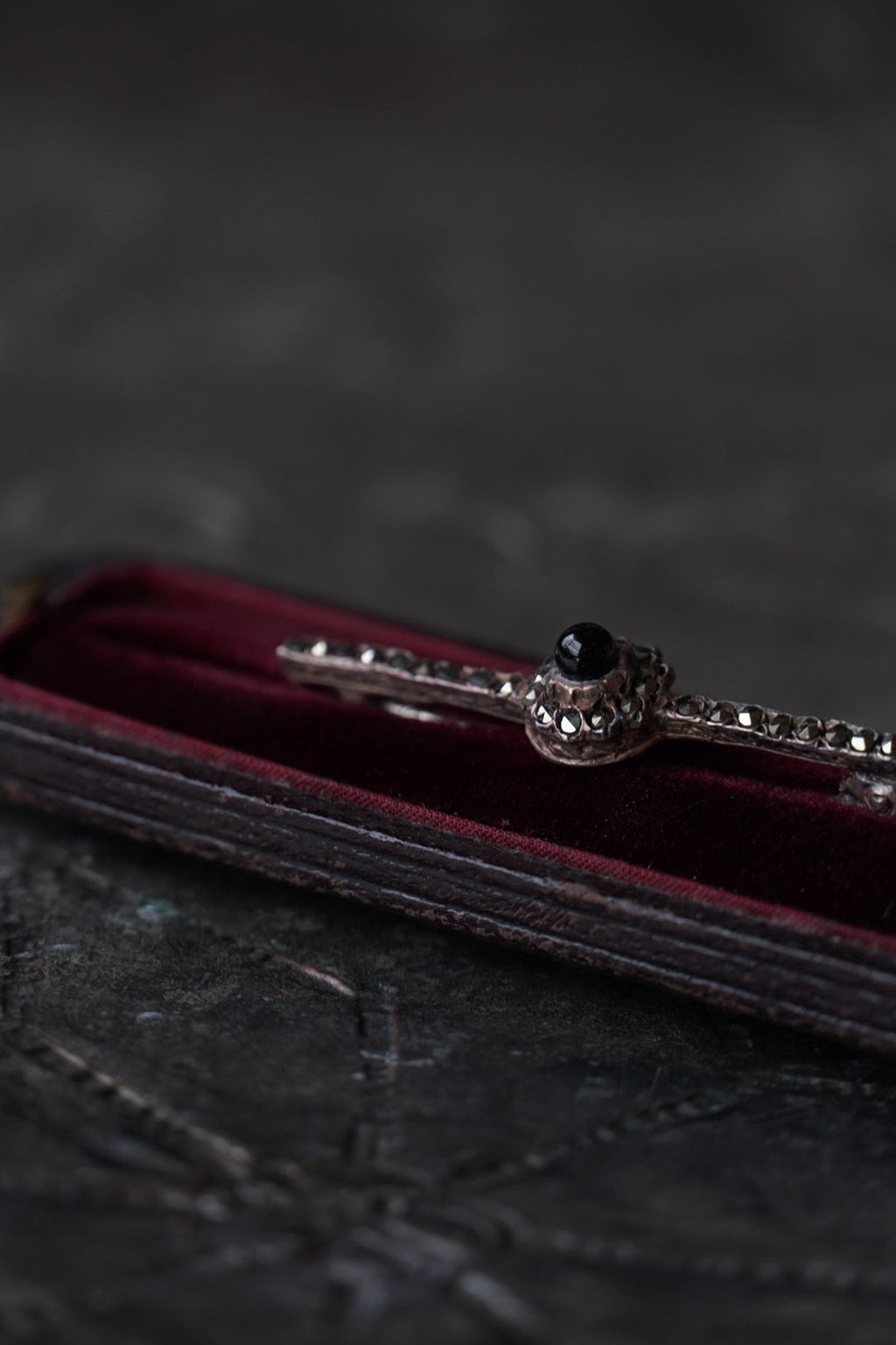1930's Marcasite×Onyx Brooch