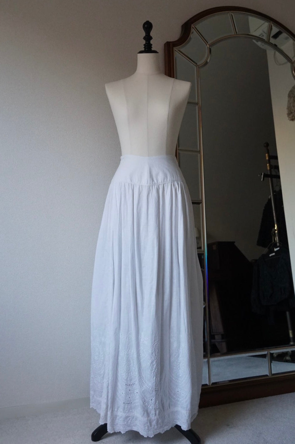 Antique Handmade Embroidery Skirt