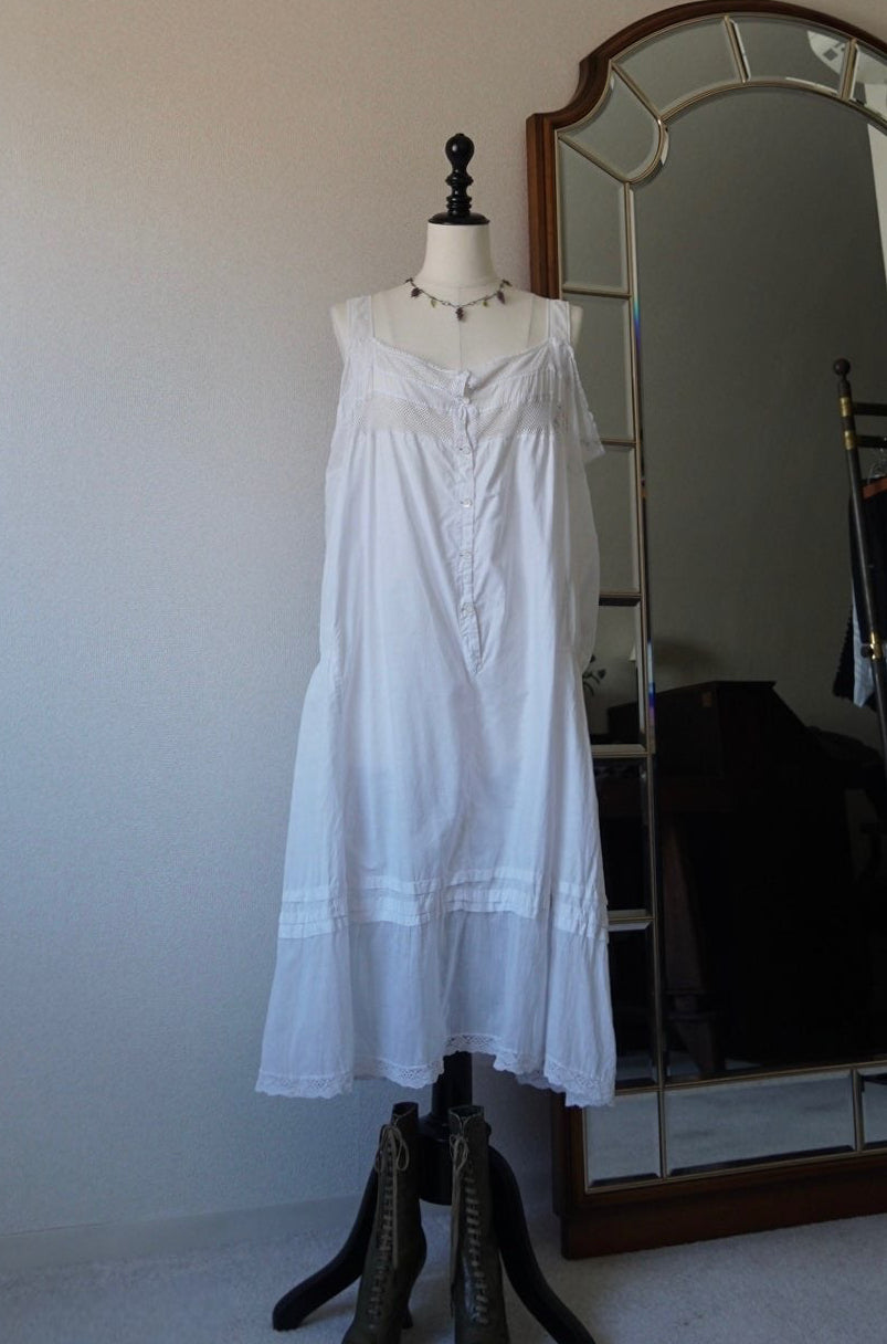 1930's Irish Crochet Lace Nighty