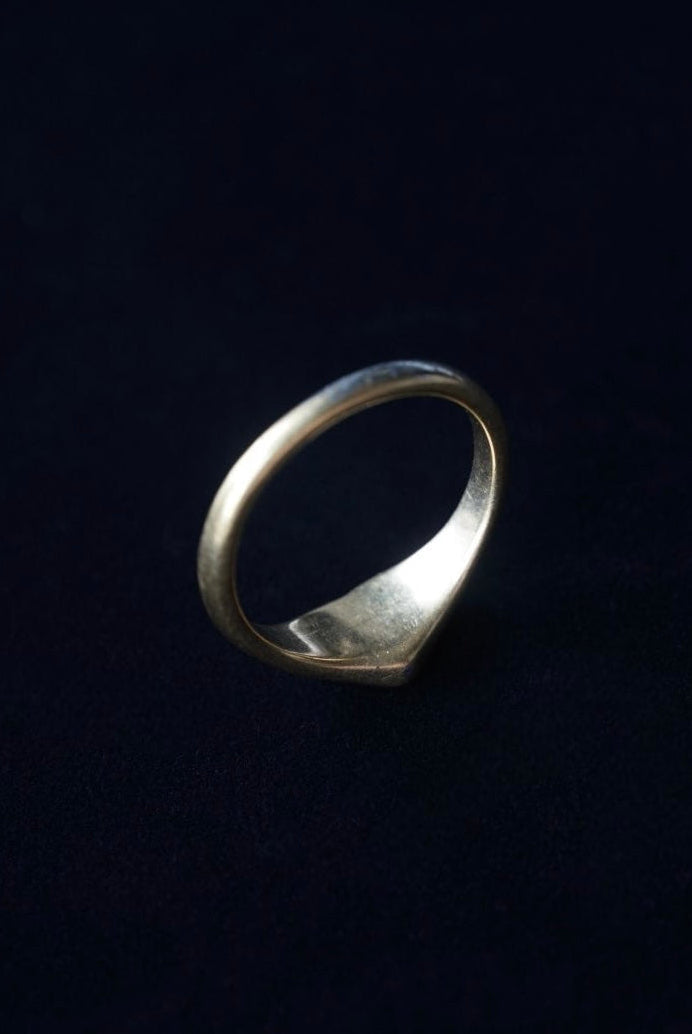 Vintage 18K Black Heart Ring