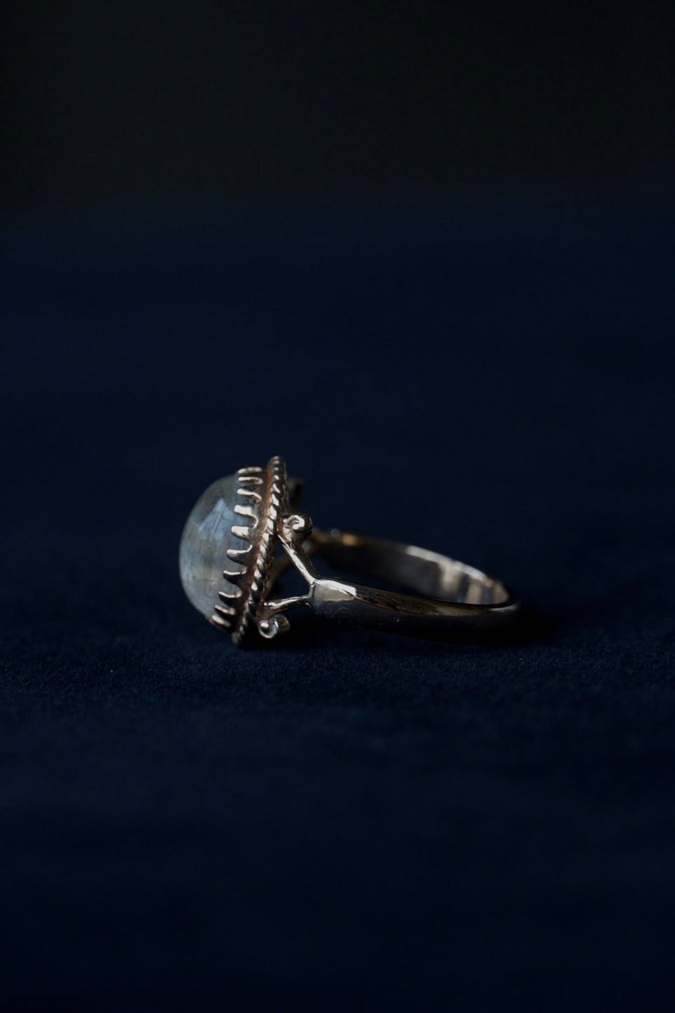1910's 9ct Moon Stone Ring