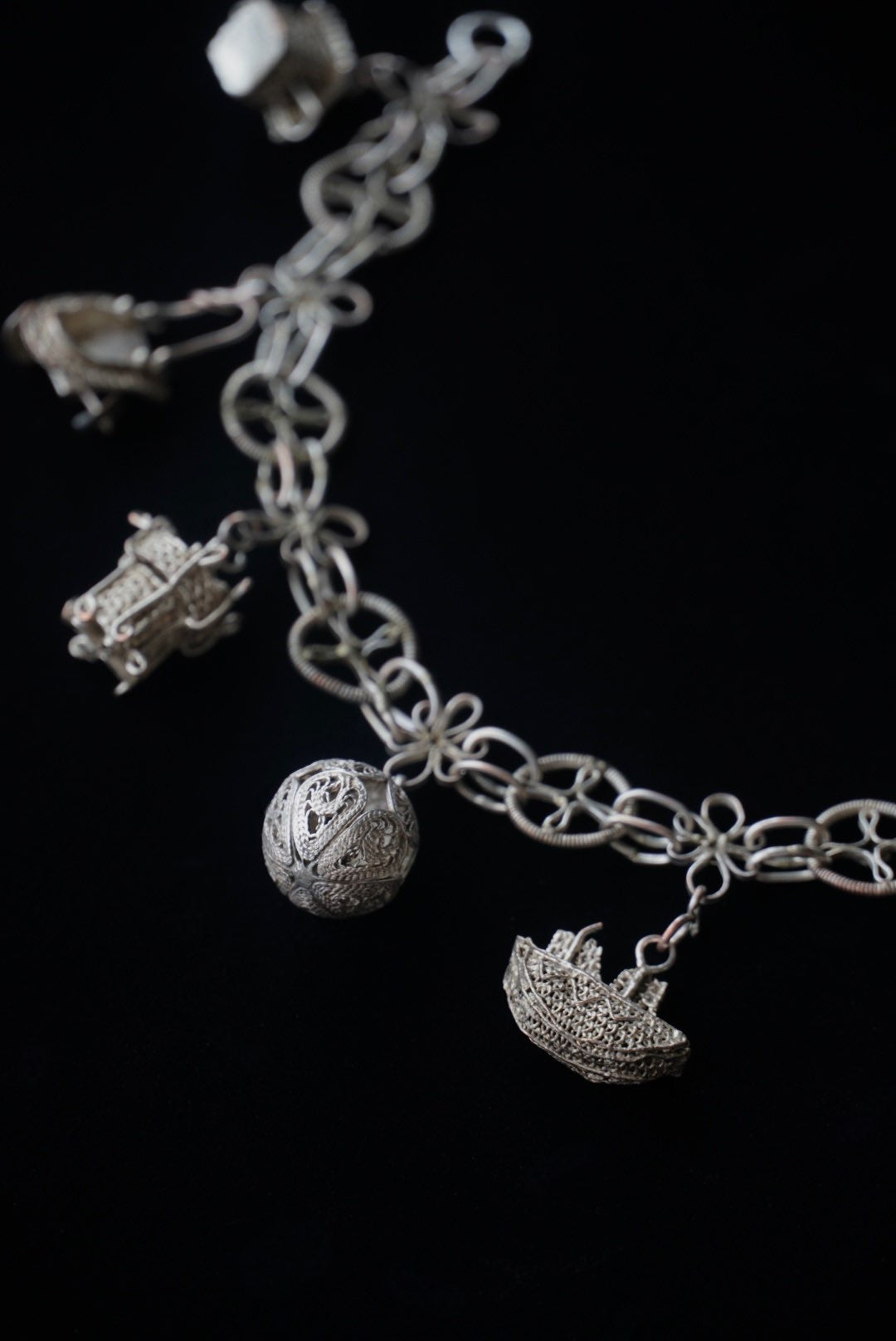 Vintage 800silver Bracelet with Filigree Charm