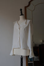 Vintage Frills×Embroidery Blouse