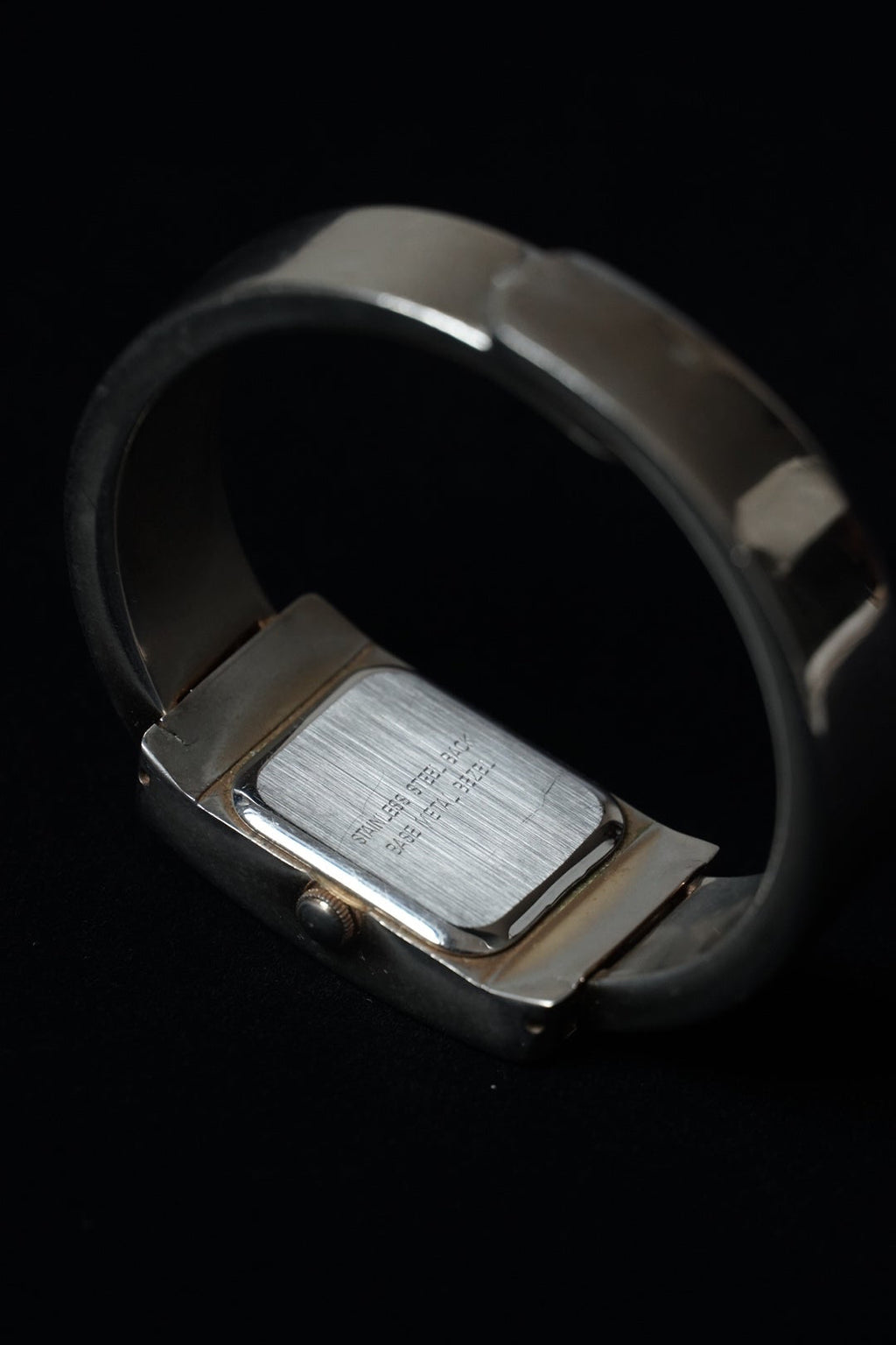 Vintage Mother-of-pearl Bangle Quartz Watch