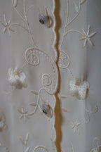 Vintage Flower Embroidery Blouse