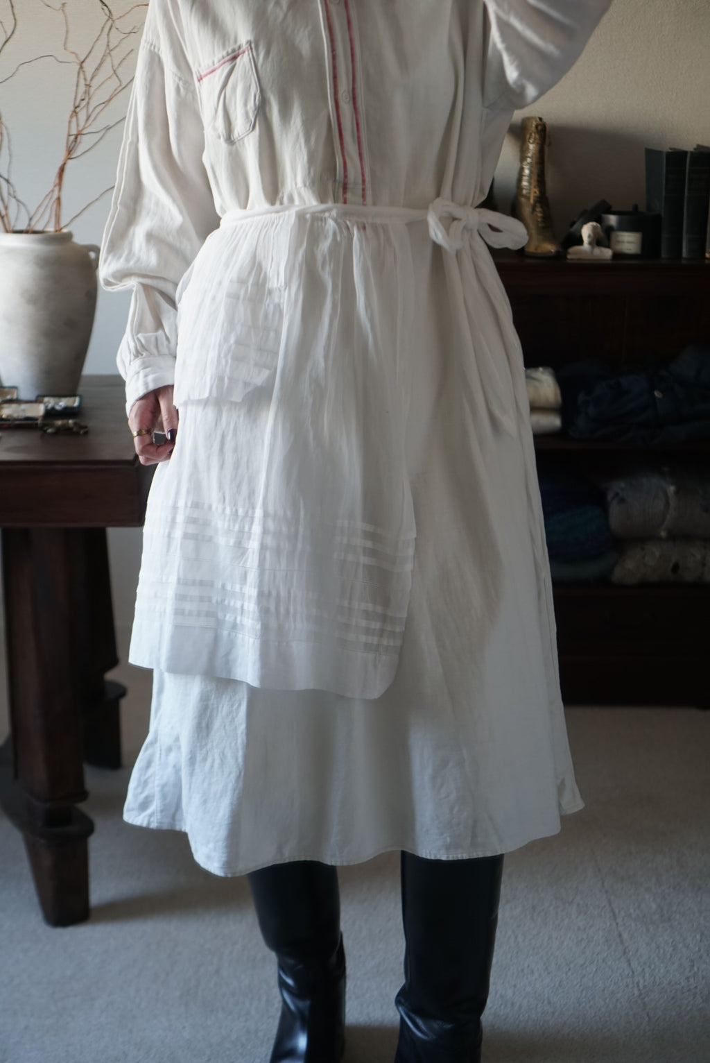 Antique White Cotton Apron