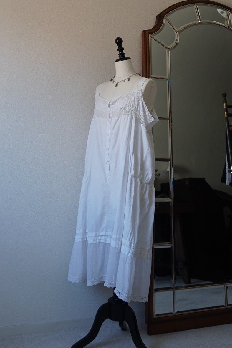 1930's Irish Crochet Lace Nighty
