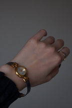 Vintage Quartz Round Gold Watch