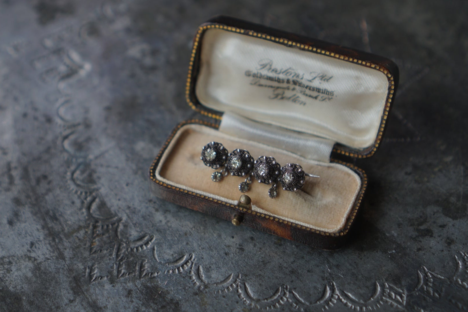 Last 19th Century Silver×Paste Glass Brooch