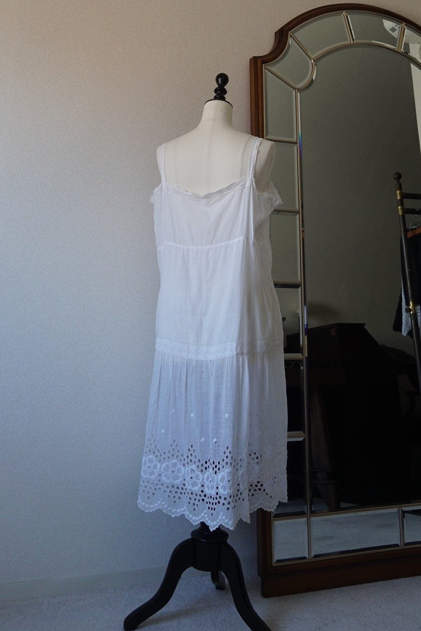 1910's Lace and Embroidery Nighty