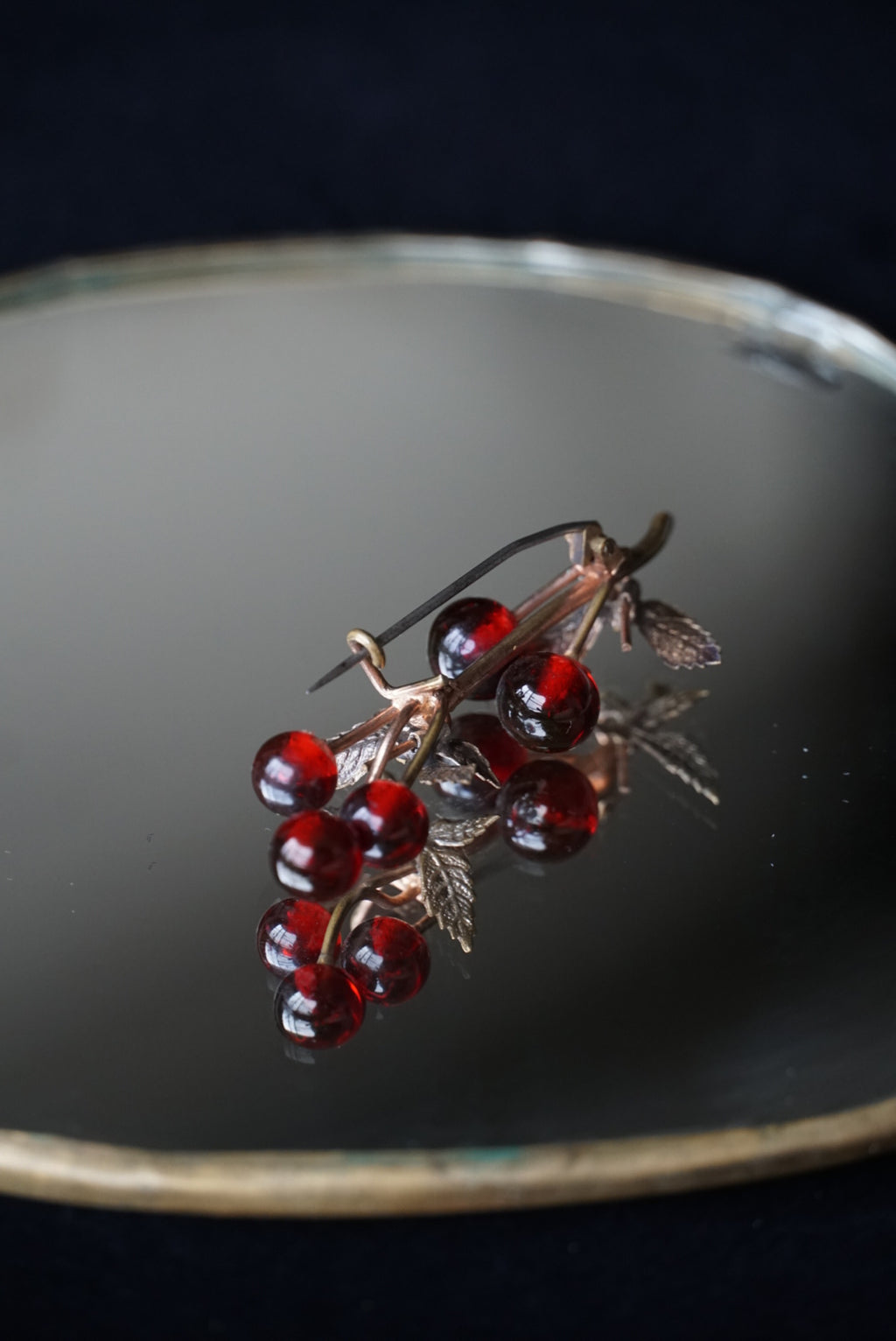 1930's Western elderberry Brooch