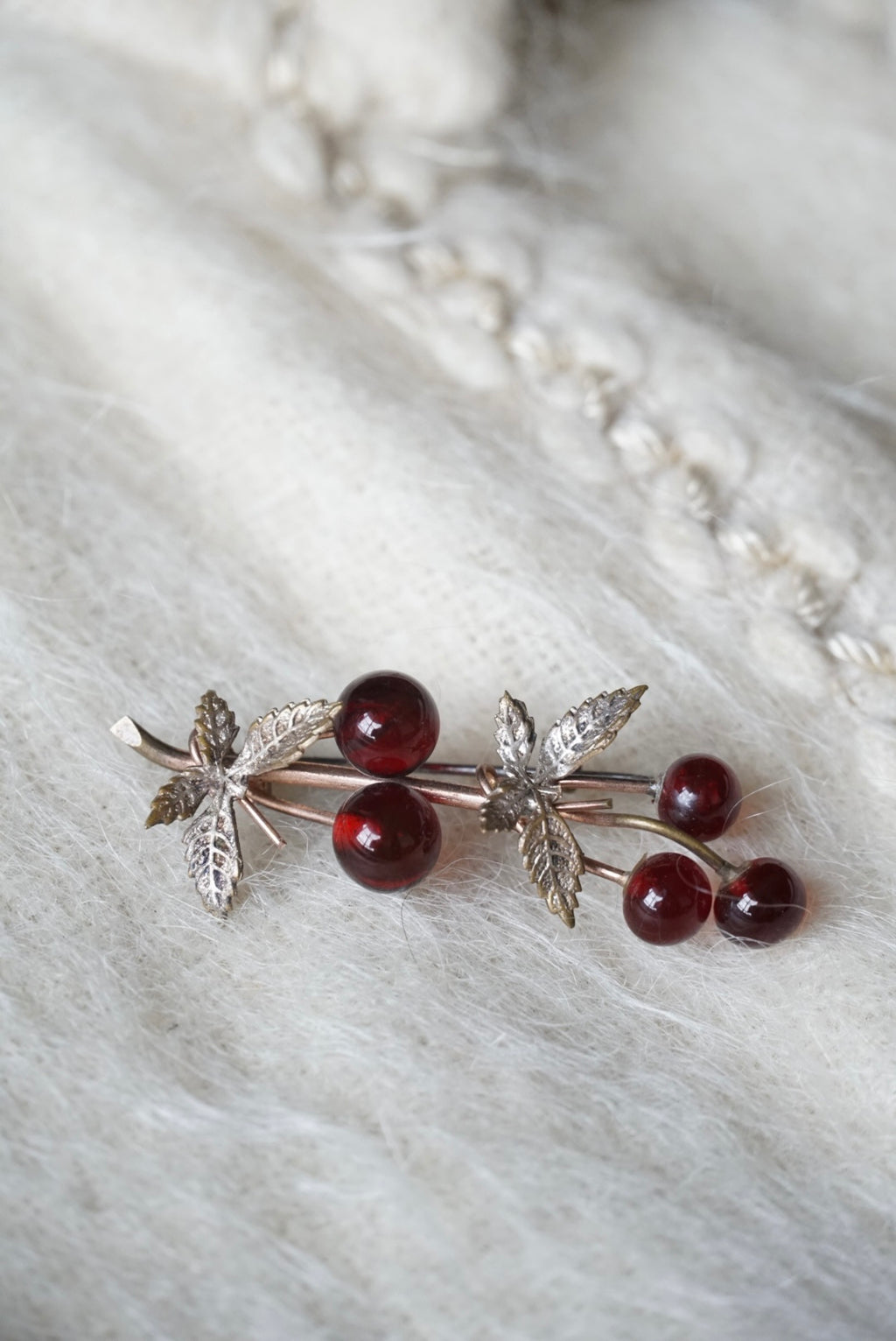 1930's Western elderberry Brooch
