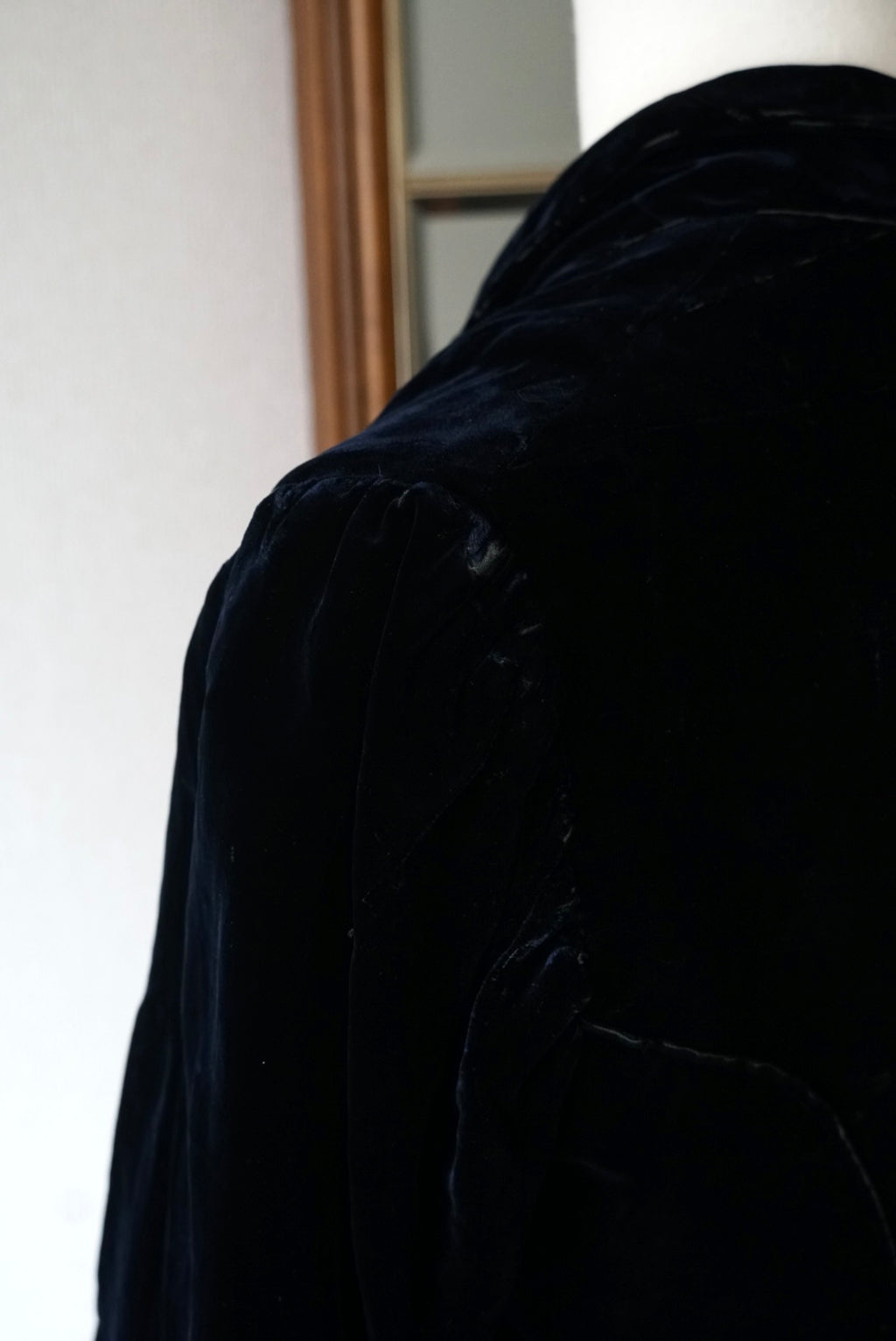 1930's Blue Silk Velvet Jacket