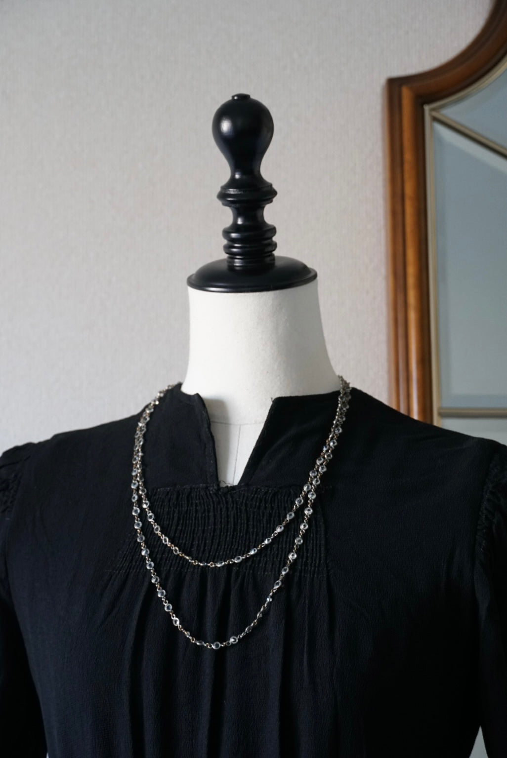 1920's Cut Glass Long Necklace